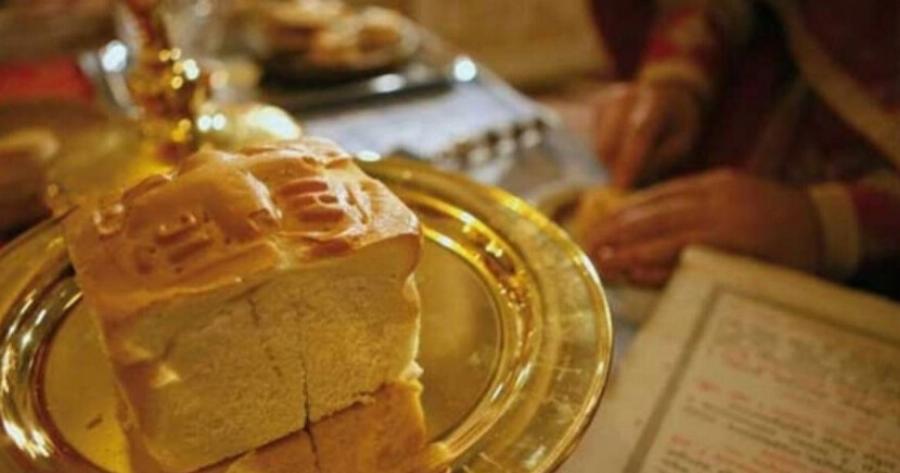 Αντίδωρο: Τι κάνουμε αν περισσέψει, αν χαλάσει και ποια είναι η μεγάλη αμαρτία