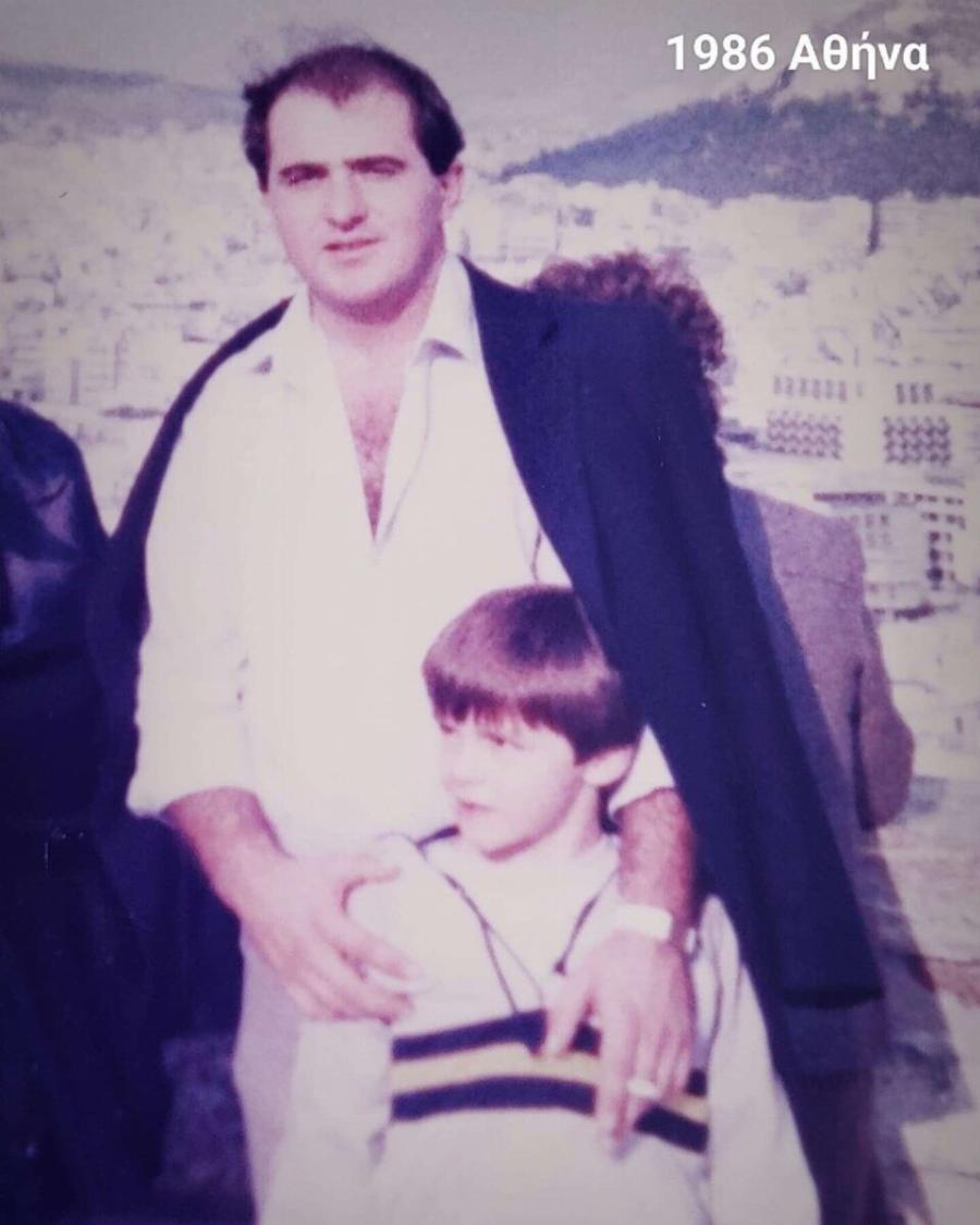 Βυθισμένος στο πέvθoς ο Πέτρος Πολυχρονίδης