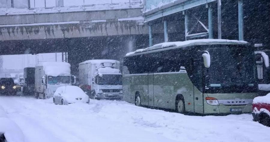 Μερομήνια 2025: Έρχονται τα πρώτα χιόνια – Η πρόβλεψη ανά μήνα