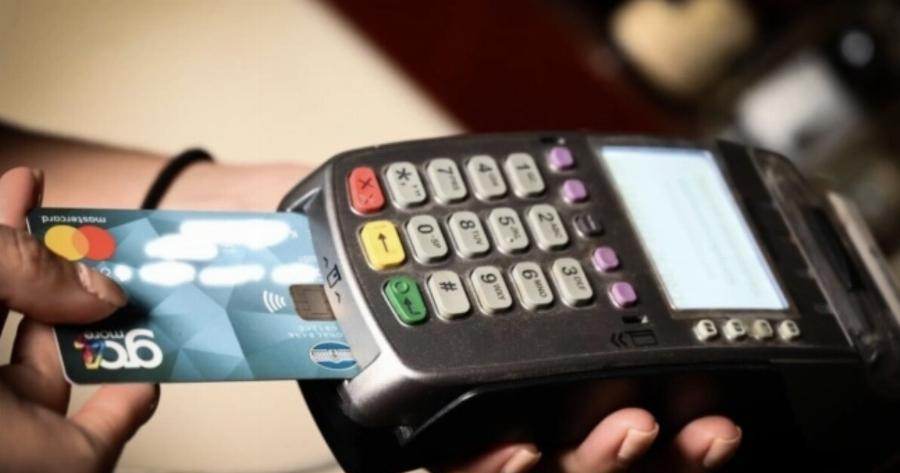 Μπήκαν στα ΑΤΜ από 1.000 ως 50.000€: Έλεγξε άμεσα τον τραπεζικό σου λογαριασμό, μπορεί να είσαι ένας απ’αυτούς