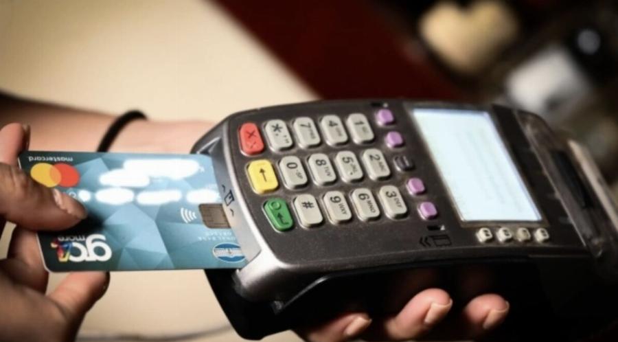 Μπήκαν στα ΑΤΜ από 1.000 ως 50.000€: Έλεγξε άμεσα τον τραπεζικό σου λογαριασμό, μπορεί να είσαι ένας απ’αυτούς