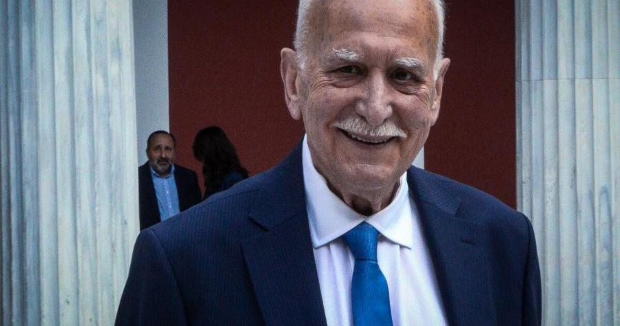 Γιώργος Παπαδάκης: Το χρονικό της τραγωδίας – Η αδιαθεσία στο σπίτι και η μάχη των γιατρών επί 64 λεπτά