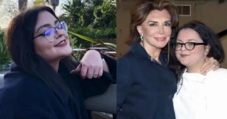 Πέταξε τα γυαλιά, έβαλε βλεφαρίδες, έμεινε μισή: Η Μαριτίνα Ντενίση με μίνι και γόβες είναι το απόλυτο… θηλυκό