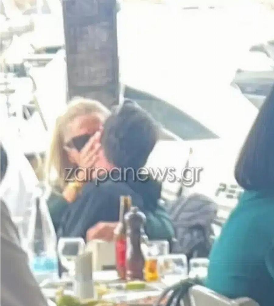 Παίρνει πίσω τη ζωή του ο Απόστολος Λύτρας: Στα Χανιά με τη σύντροφό του – Δεν κρύβουν τον έρωτά τους