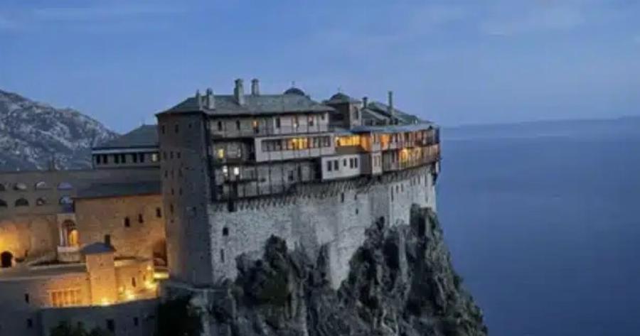 ΞΕΚΙΝΗΣΕ ΠΡΙΝ ΛΙΓΗ ΩΡΑ! Τριήμερο χωρίς τροφή και νερό στο ΑΓΙΟΝ ΟΡΟΣ