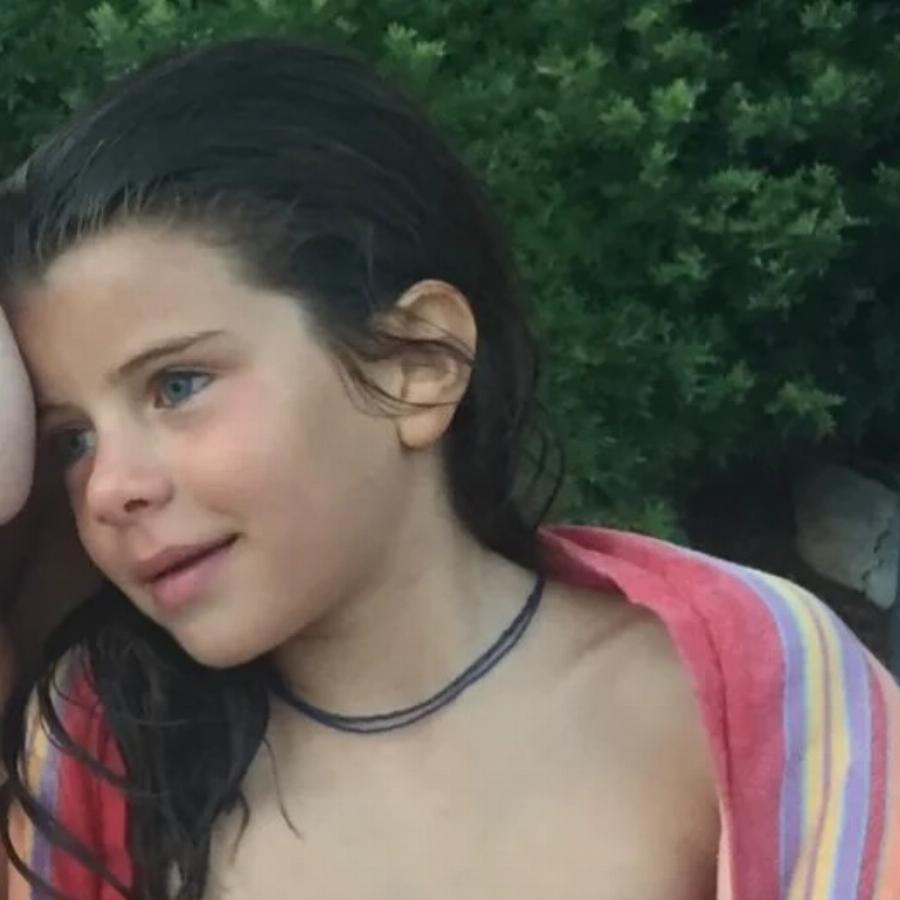 Σαν δυο σταγόνες νερό – Η Μενεγάκη δημοσίευσε φωτογραφία της 18χρονης κόρης της Βαλέριας Λάτσιου και είναι ολόιδιες