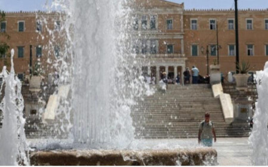 Τα Μερομήνια του χειμώνα «τρόμαξαν» τους μετεωρολόγους: Ανοίγει η «πύλη του χιονιά», τότε θα ασπρίσει η Ελλάδα