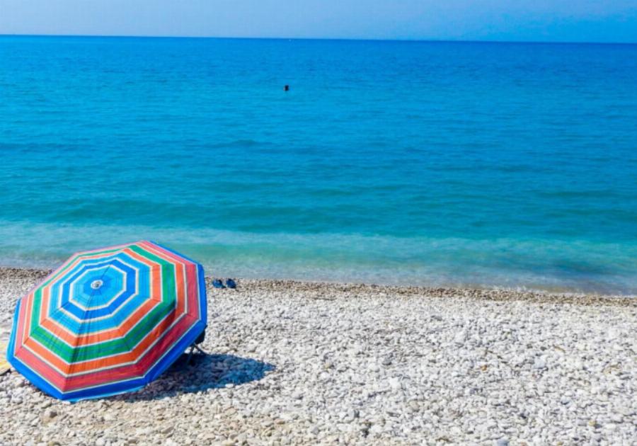 Στον… αέρα το τριήμερο του Αγίου Πνεύματος: «Μίλησαν» τα μερομήνια, «κλείδωσε» ο καιρός, ολική ανατροπή