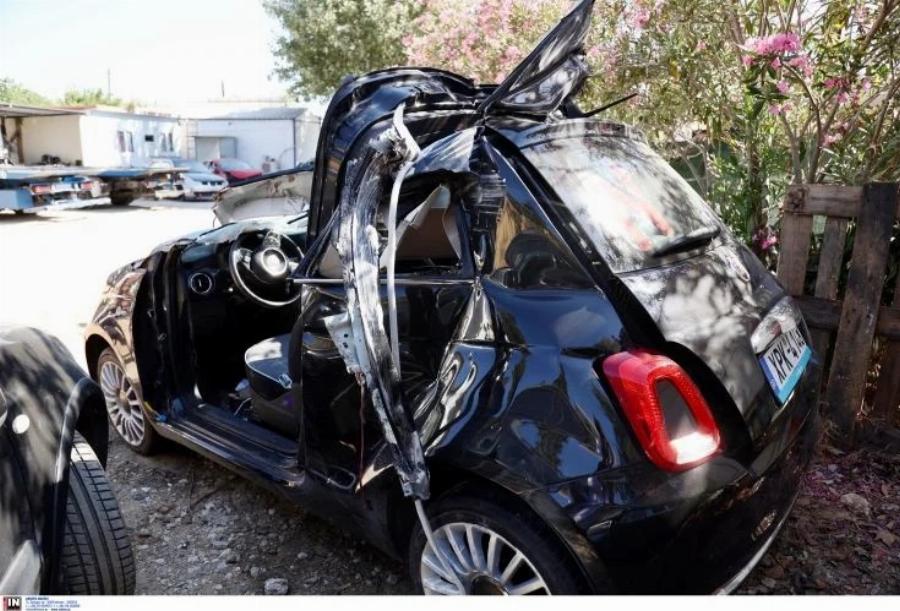 «Το αίμα έχει ποτίσει τα ρούχα μου, δεν αντέχω άλλο»: Σοκάρει ο διασώστης του ΕΚΑΒ που εγκλώβισε νεκρή την 31χρονη στο τροχαίο στα Χανιά!