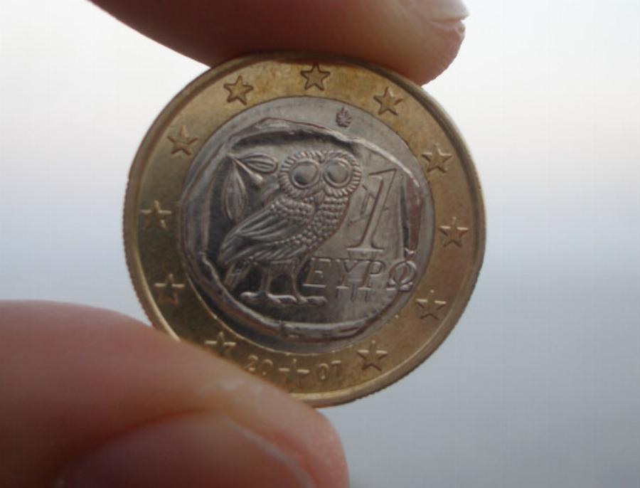 Το έχουν πολλοί Έλληνες, αλλά δεν έχουν ιδέα: Αυτό είναι το περιζήτητο μονόευρο που αξίζει όσο ο χρυσός