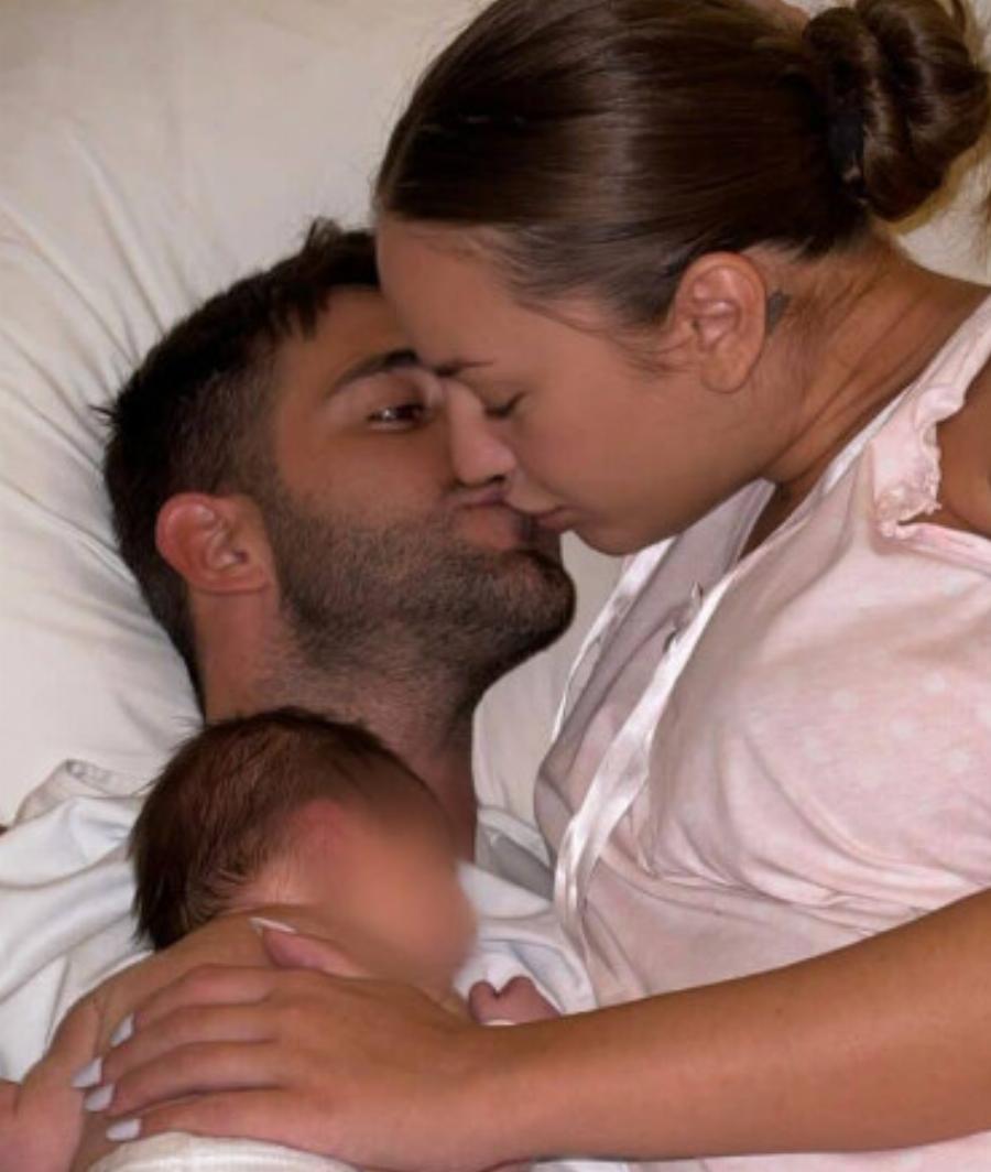 Έγιναν γονείς το ζευγάρι τραγουδιστών Ανδρομάχη και Γιώργος Λιβάνης – Η πρώτη τους ανάρτηση