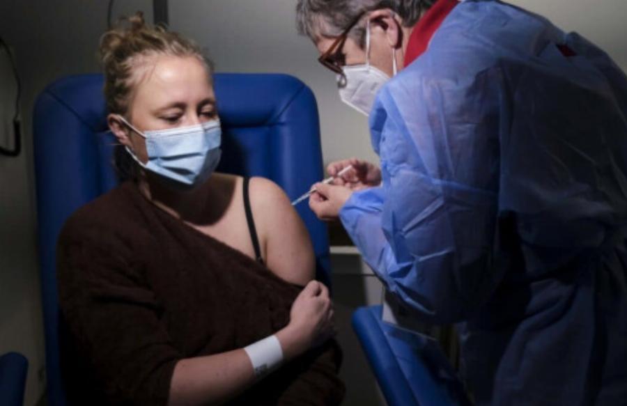 Ανησυχία για νέο κύμα πανδημίας – Aυτό είναι το νέο στέλεχος κορονοϊού που εξαπλώνεται