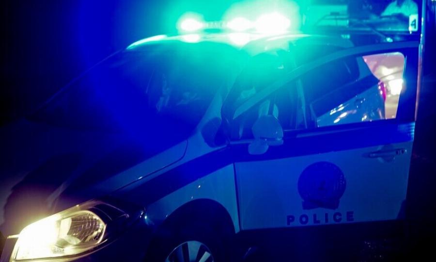 Τραγωδία στην Ηλιούπολη: Βρέθηκαν πυροβολημένοι μητέρα και γιος στο διαμέρισμά τους