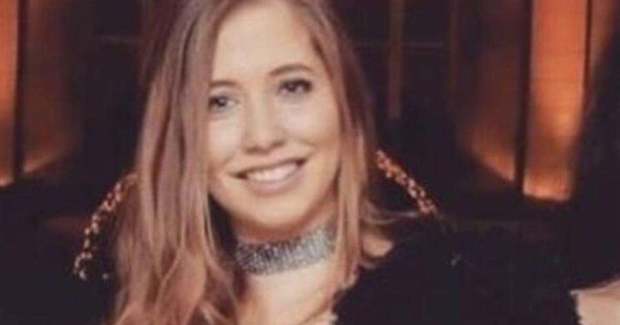 Περπατούσε στον δρόμο και της έπεσε το άγαλμα στο κεφάλι: Νεκρή η όμορφη Κιάρα, είχε τον πιο αδιανόητο θάνατο