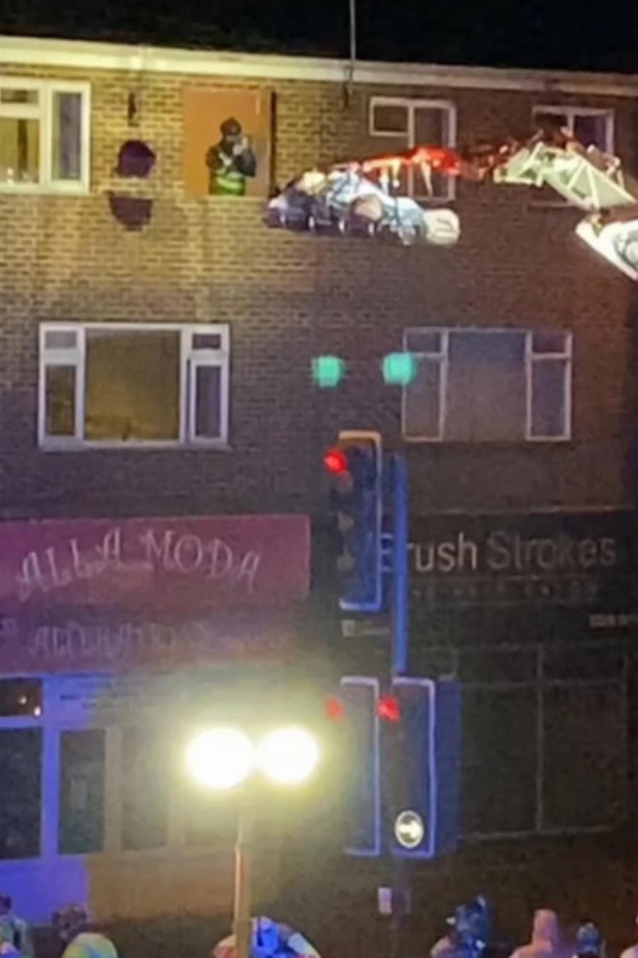 Ζύγιζε 412 κιλά στα 25 του: Νεκρός ο «παχύτερος άντρας της χώρας», σε ηλικία 34 ετών, τον μετέφεραν με γερανό