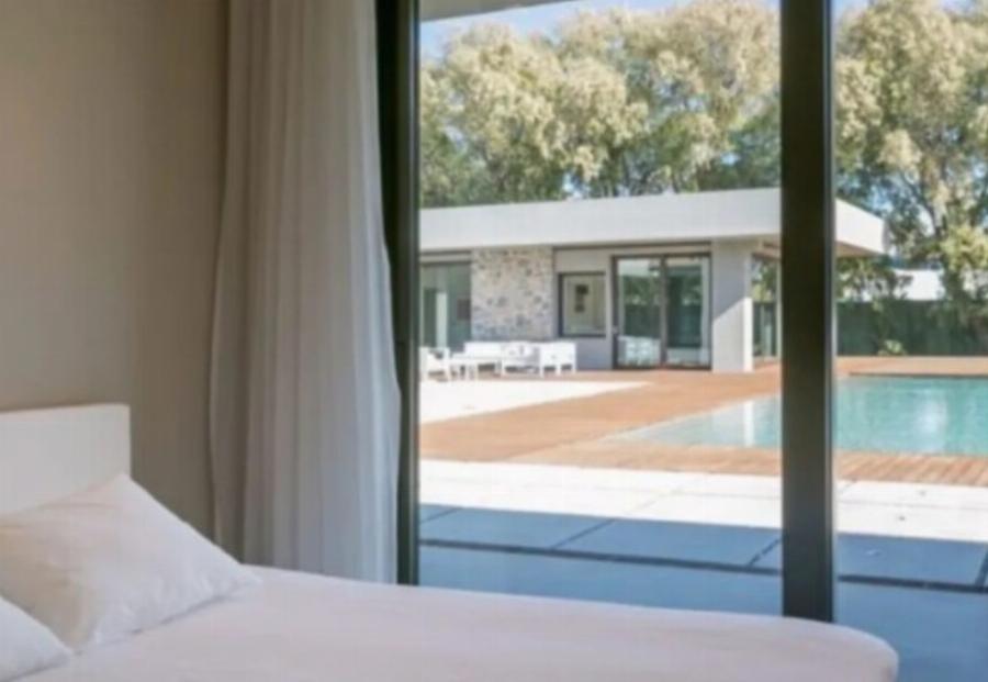 Αθηνά Ωνάση: Το παλάτι των 15.000.000 ευρώ δίπλα στην Αθήνα, είναι πιο χλιδάτο κι από το κάστρο του Αντετοκούνμπο