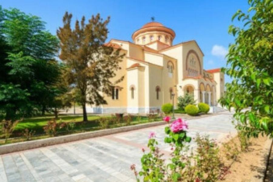 Ο Άγιος που κάνει θαύματα εδώ και 440 χρόνια – Θα σε βοηθήσει ότι και να του ζητήσεις