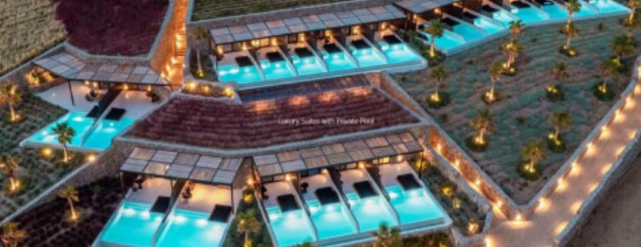 Μύκονος: O Νίκος Οικονομόπουλος έφτιαξε ξενοδοχείο και η χλιδή του στο εσωτερικό ξεπερνάει και 5στερα στο Ντουμπάι