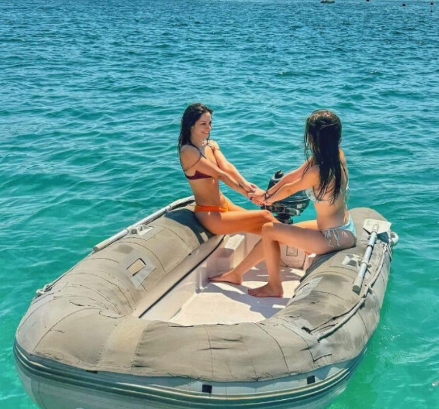 Ίσως η ομορφότερη γυναικά της Ελλάδας αυτή τη στιγμή: Ελληνίδα με μαγιό χωρίς ρετούς, είναι όνειρο