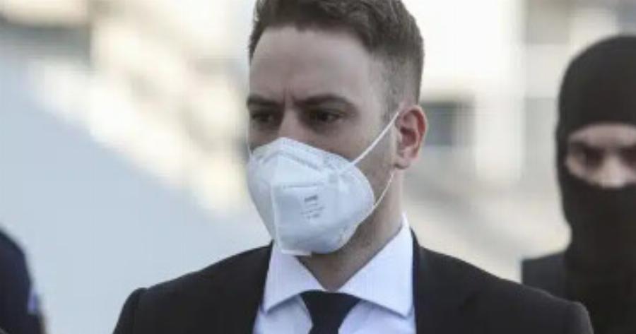 Στη Νομική Κομοτηνής ο Μπάμπης Αναγνωστόπουλος – Ξεκίνησε το διάβασμα