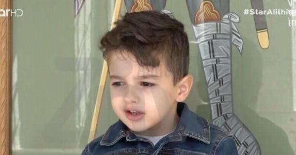 Συγκίνηση με τον μικρό Ταξιάρχη από την Μυτιλήνη που ψέλνει με αγγελική φωνή και θέλει να γίνει ιερέας