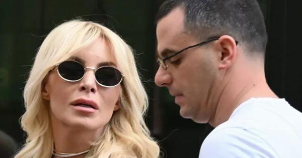 Καινούργιου: Η πρώτη έξοδος τρεις εβδομάδες μετά τη γέννηση της κόρης της – Εικόνες που μοιράστηκε