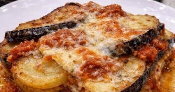 Ο μουσακάς της τεμπέλας με πατάτες και μελιτζάνες – Εύκολη συνταγή βήμα-βήμα