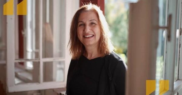 Η γυναίκα που κατάφερε να ανοίξει ξανά το Ελληνικό σχολείο στην Ίμβρο