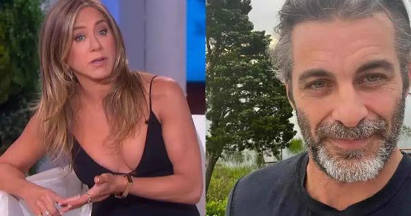 Τζένιφερ Άνιστον: Από Ποιο Ελληνικό Νησί Κατάγεται ο Σύντροφός της