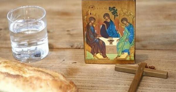 Τι νηστεύουμε κατά τη Μεγάλη Εβδομάδα