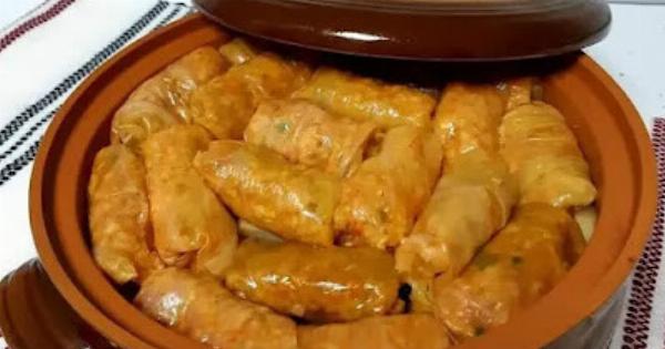 Λαχανοντολμάδες της γιαγιάς στη γάστρα που λιώνουν στο στόμα – Δεν θα ξαναβάλεις κατσαρόλα