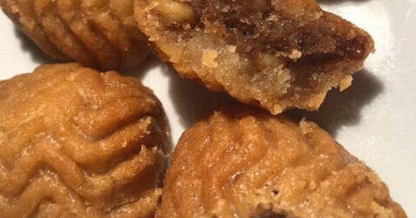 Η παλιά σμυρνέικη συνταγή για φοινίκια – Έτσι τα έφτιαχνε η γιαγιά μου