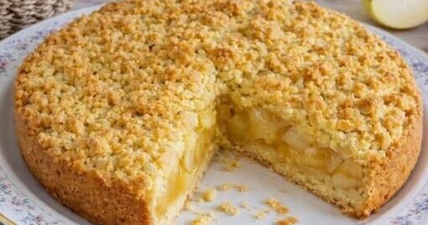 Μηλόπιτα με τρίμμα: Η πιο αφράτη και αρωματική συνταγή που θα λατρέψεις