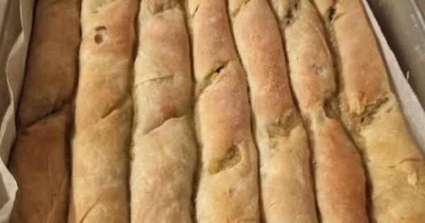 Από τότε που έμαθα αυτή τη σπανακοτυρόπιτα σε ρολά δεν αγοράζω ποτέ απ’ έξω