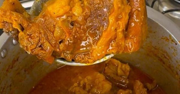 Έβαλα το κρέας στην κατσαρόλα χωρίς νερό και έγινε λουκούμι