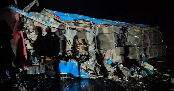 Κλαίει ο Θεός: Τραγωδία με σχολικό λεωφορείο – Τουλάχιστον 21 νεκροί, ανάμεσά τους 20 παιδιά