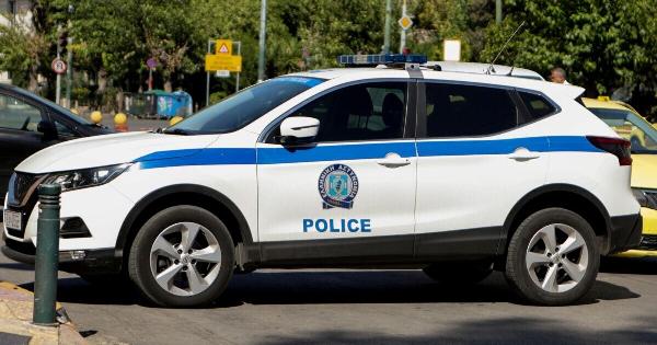 ΕΚΤΑΚΤΟ: Συνελήφθη πασίγνωστος Έλληνας τραγουδιστής