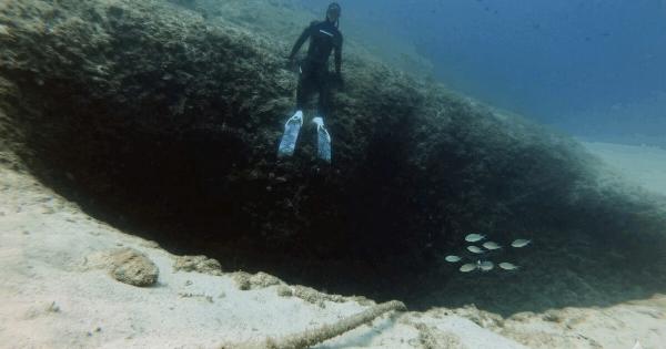 Ο αληθινός λόγος που ο φίλος του 34χρονου δύτη δεν τον έβλεπε ενώ ήταν σε απόσταση 3 μέτρων στο «Πηγάδι του Διαβόλου»