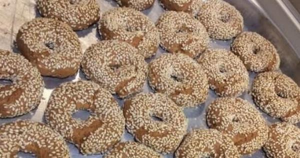 Τα κουλουράκια που έφτιαξα τρεις φορές σε δύο μέρες