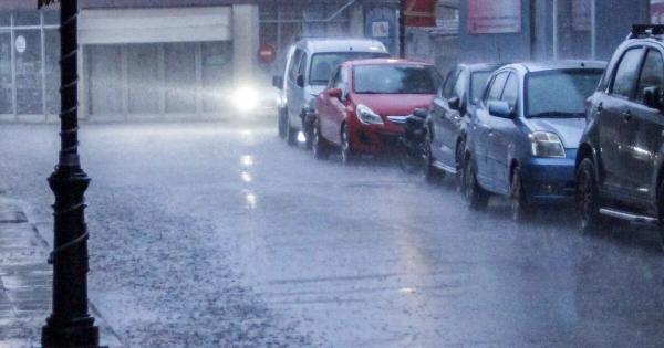 Φθινόπωρο ξανά… μέσα στο καλοκαίρι: Από τον καύσωνα στα επικίνδυνα φαινόμενα – Η ημέρα που ξεκινάει η ραγδαία αλλαγή του καιρού – Προειδοποίηση Μαρουσάκη