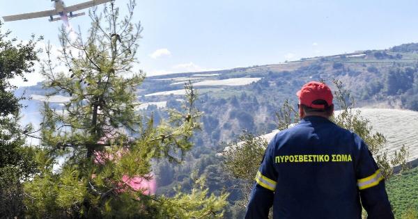 «ΚΟΛΑΣΗ»: Νέα μεγάλη φωτιά τώρα – Επιχειρούν έξι εναέρια μέσα, ήχησε το 112