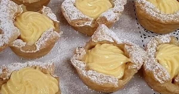 Σφολιατάκια με κρέμα πατισερί – Το πιο εύκολο γλυκάκι που θα λατρέψετε!