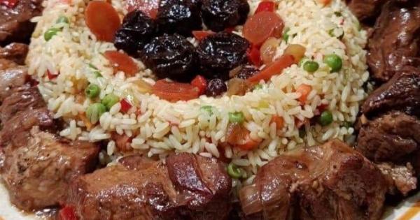 Έφτιαξα αυτό το χοιρινό με δαμάσκηνα και όλοι ζήτησαν δεύτερο πιάτο!