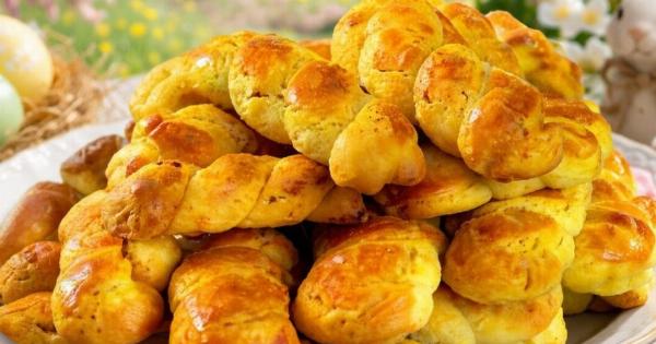 Πασχαλινά κουλουράκια – Εύκολα και πεντανόστιμα