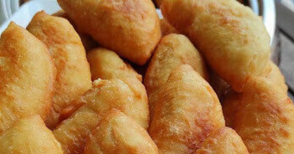 Τυροπιτάκια αφρός που δεν προλαβαίνουν να κρυώσουν