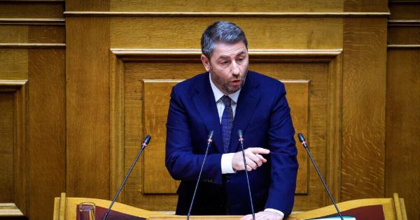 Του παίρνει τη θέση: Ο νεός αρχηγός του ΠΑΣΟΚ αν ο Ανδρουλάκης βγει 2ος