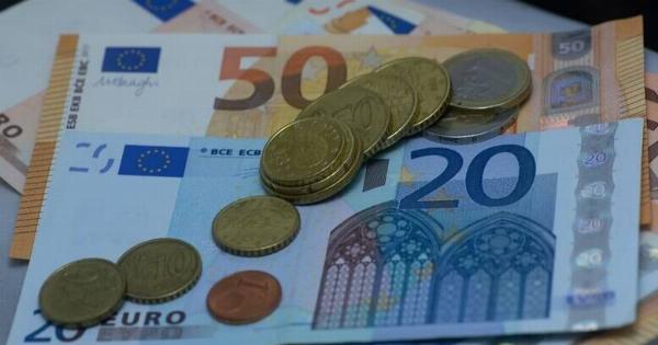 Κατώτατος μισθός 2026: Πότε κλειδώνει το νέο ποσό; Ποια επιδόματα θα αυξηθούν;