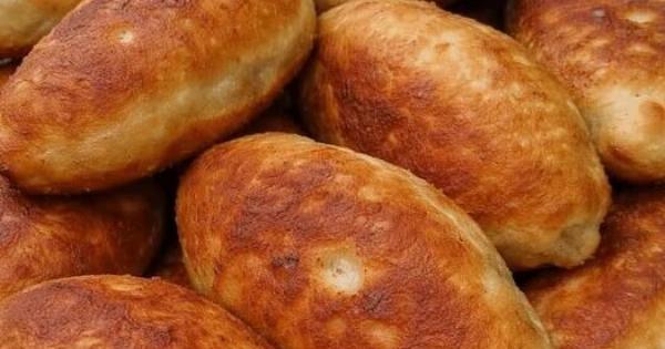 Ποντιακά πισία: Παραδοσιακή συνταγή για αφράτα και τραγανά πιτάκια