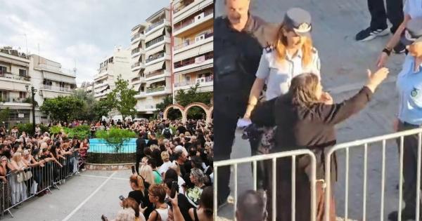 «Ντροπή σας…»: Η στιγμή που η Ελένη Λουκά «κάνει έφοδο» στη λαϊκή αγρυπνία για τον Γιώργο Μαζωνάκη – ΒΙΝΤΕΟ