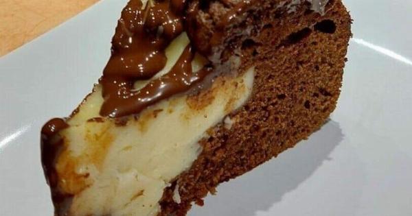 Αφράτο κέικ με βελούδινη κρέμα πατισερί – σαν τούρτα ζαχαροπλαστείου